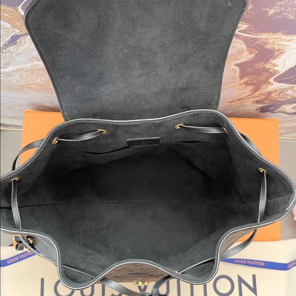 Louis Vuitton Empreinte Montsouris NM Black Leather Backpack - Picture 9 of 11